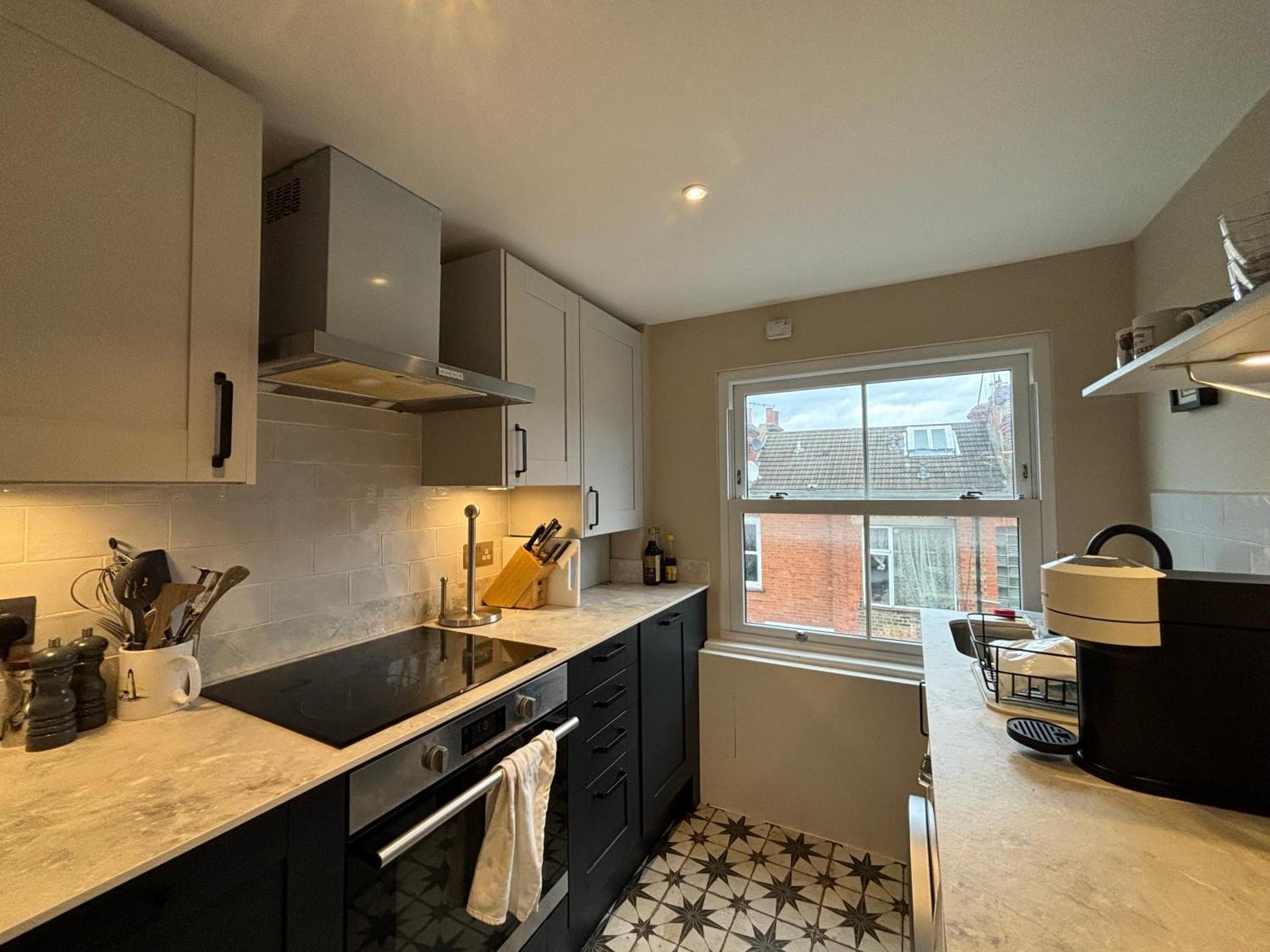 Elegant And Well-connected 2bd Flat Fulham *